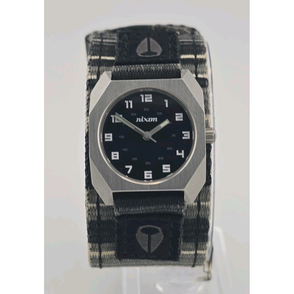 Nixon "The Small Scout" Original Canvas Cuff Strap - New Battery - Keeps Time